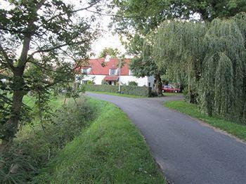 Wickham House Bed & Breakfast Cornisholme Екстериор снимка